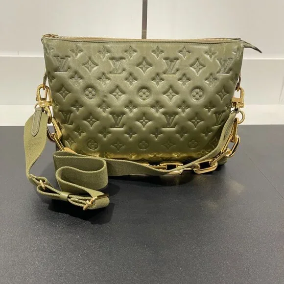 Louis Vuitton Coussin Monogram Embossed Lambskin (JB1052) - Picture 2 of 9